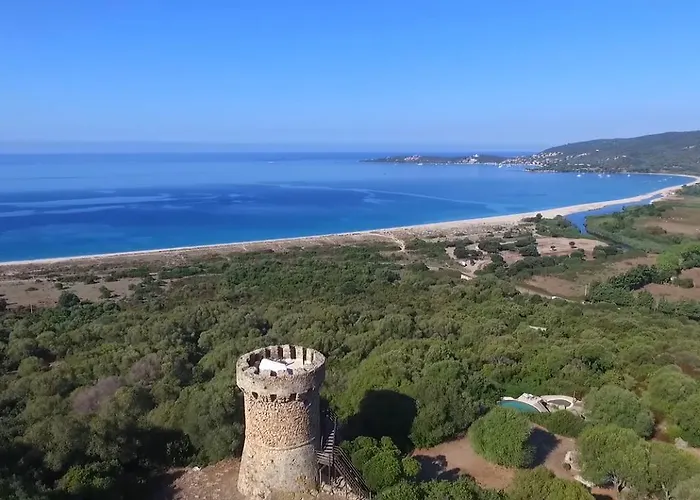 Villa Tour Génoise Micalona, Domaine de l'Oglisatru à Olmeto 